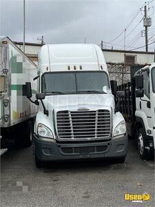 2016 Cascadia Freightliner Semi Truck 3 New York for Sale