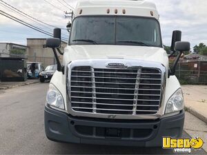 2016 Cascadia Freightliner Semi Truck 3 New York for Sale