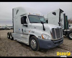 2016 Cascadia Freightliner Semi Truck 3 Ohio for Sale