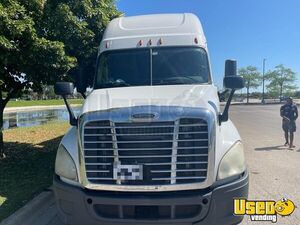 2016 Cascadia Freightliner Semi Truck 3 Texas for Sale