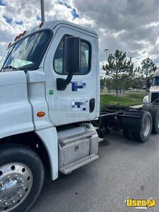 2016 Cascadia Freightliner Semi Truck 3 Utah for Sale