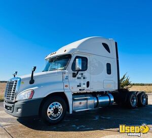 2016 Cascadia Freightliner Semi Truck 4 New York for Sale