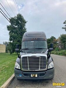 2016 Cascadia Freightliner Semi Truck 5 New Jersey for Sale