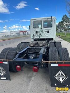 2016 Cascadia Freightliner Semi Truck 5 Utah for Sale