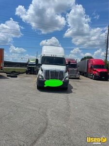 2016 Cascadia Freightliner Semi Truck 7 Kentucky for Sale