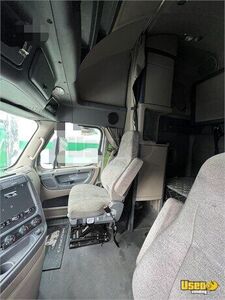 2016 Cascadia Freightliner Semi Truck 7 New York for Sale