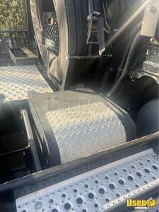 2016 Cascadia Freightliner Semi Truck 7 Texas for Sale