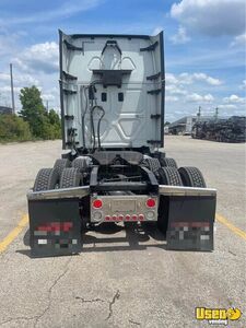 2016 Cascadia Freightliner Semi Truck 8 Kentucky for Sale