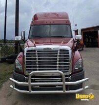 2016 Cascadia Freightliner Semi Truck 8 Mississippi for Sale