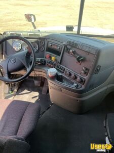 2016 Cascadia Freightliner Semi Truck 8 Texas for Sale