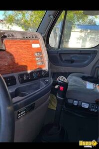 2016 Cascadia Freightliner Semi Truck 9 Florida for Sale