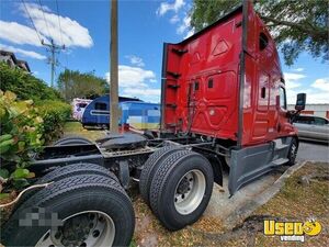 2016 Cascadia Freightliner Semi Truck Bluetooth Florida for Sale
