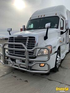 2016 Cascadia Freightliner Semi Truck California for Sale