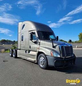 2016 Cascadia Freightliner Semi Truck Connecticut for Sale