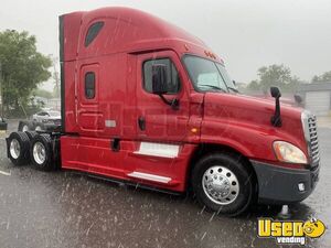 2016 Cascadia Freightliner Semi Truck Double Bunk Florida for Sale