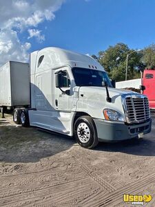 2016 Cascadia Freightliner Semi Truck Florida for Sale