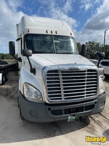 2016 Cascadia Freightliner Semi Truck Fridge Florida for Sale