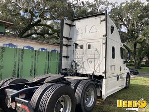 2016 Cascadia Freightliner Semi Truck Fridge Florida for Sale