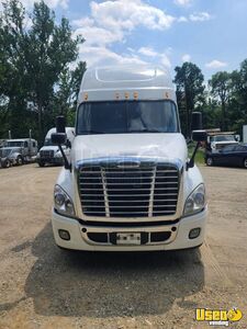 2016 Cascadia Freightliner Semi Truck Fridge North Carolina for Sale
