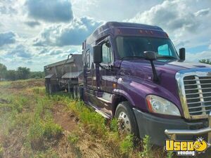 2016 Cascadia Freightliner Semi Truck Fridge Oklahoma for Sale