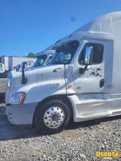 2016 Cascadia Freightliner Semi Truck Georgia for Sale