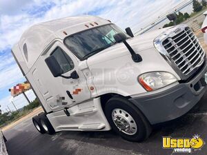 2016 Cascadia Freightliner Semi Truck Georgia for Sale