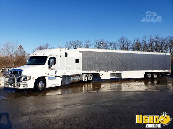 2016 Cascadia Freightliner Semi Truck Indiana for Sale