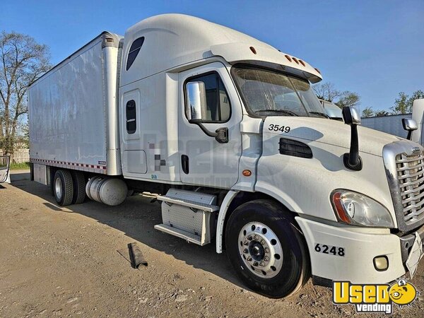 2016 Cascadia Freightliner Semi Truck Michigan for Sale