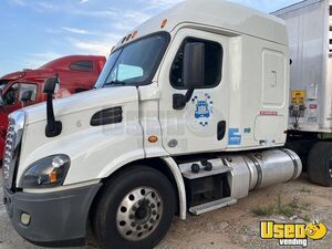 2016 Cascadia Freightliner Semi Truck Microwave Georgia for Sale