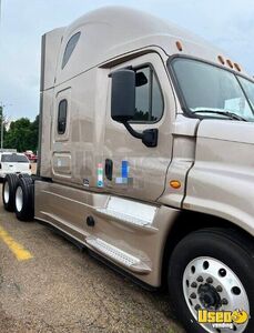 2016 Cascadia Freightliner Semi Truck Mississippi for Sale