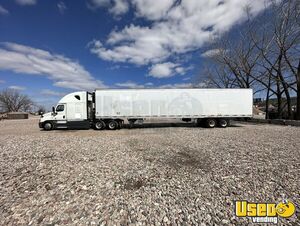 2016 Cascadia Freightliner Semi Truck New Jersey for Sale