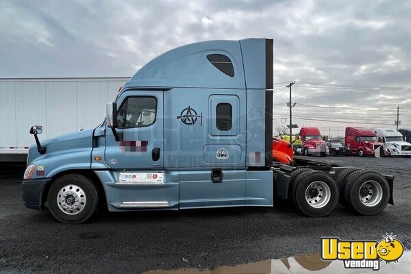 2016 Cascadia Freightliner Semi Truck New Jersey for Sale