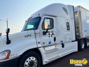 2016 Cascadia Freightliner Semi Truck Pennsylvania for Sale