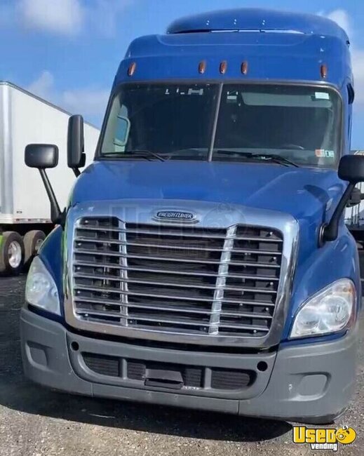 2016 Cascadia Freightliner Semi Truck Pennsylvania for Sale