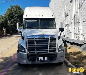 2016 Cascadia Freightliner Semi Truck Texas for Sale