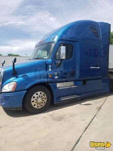 2016 Cascadia Freightliner Semi Truck Texas for Sale