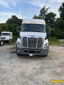 2016 Cascadia Freightliner Semi Truck Under Bunk Storage Georgia for Sale