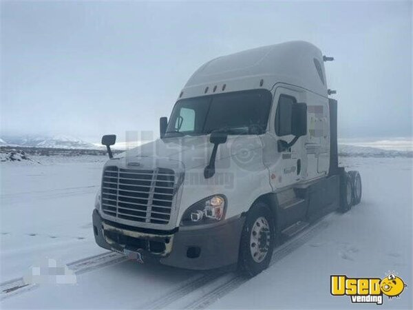 2016 Cascadia Freightliner Semi Truck Utah for Sale