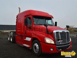 2016 Cascadia Freightliner Semi Truck Washington for Sale