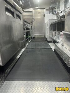 2016 Chassism All-purpose Food Truck Insulated Walls Colorado Diesel Engine for Sale