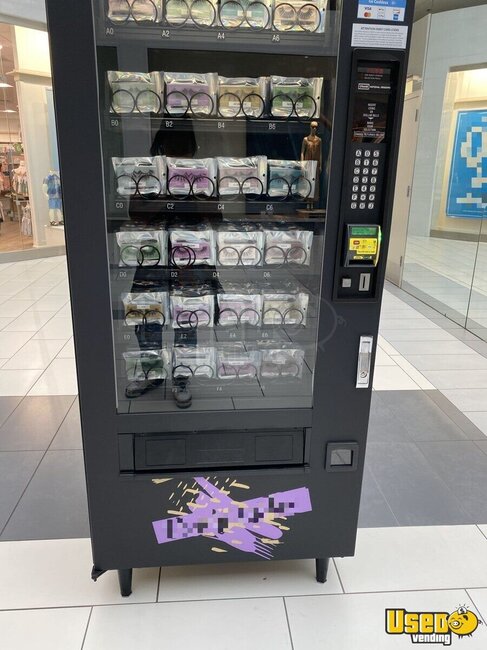 2016 Crane National Snack Machine Alabama for Sale