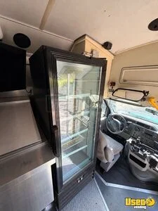 2016 E 450 All-purpose Food Truck Exterior Customer Counter Florida Gas Engine for Sale