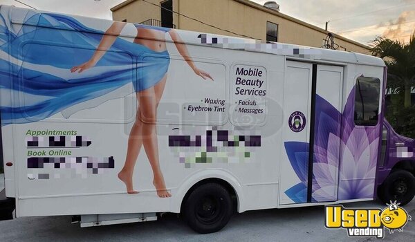 2016 E-450 Mobile Beauty Services Truck Mobile Hair & Nail Salon Truck Florida Gas Engine for Sale