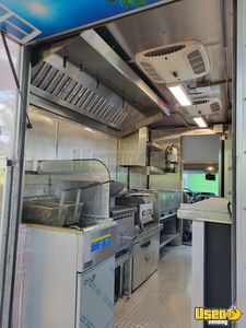 2016 E350 Lunch Serving Food Truck Refrigerator Maryland Gas Engine for Sale