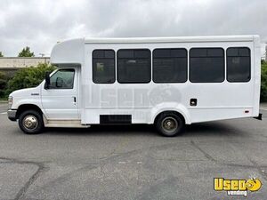 2016 E350 Non-cdl Wheelchair Shuttle Bus Shuttle Bus Gas Engine New York Gas Engine for Sale