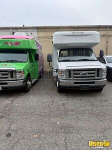 2016 E450 All-purpose Food Truck Concession Window New York Gas Engine for Sale