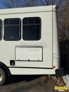 2016 E450 All-purpose Food Truck Floor Drains New York Gas Engine for Sale