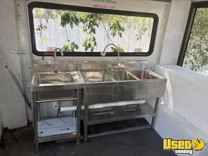 2016 E450 Ice Cream Truck 26 Texas Gas Engine for Sale