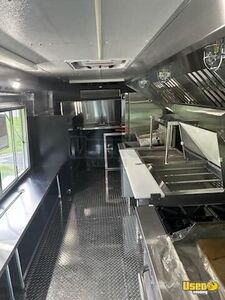 2016 E450 Kitchen Food Truck All-purpose Food Truck Backup Camera New York for Sale