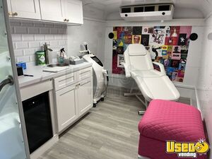 2016 E450 Mobile Clinic Cabinets Florida Gas Engine for Sale